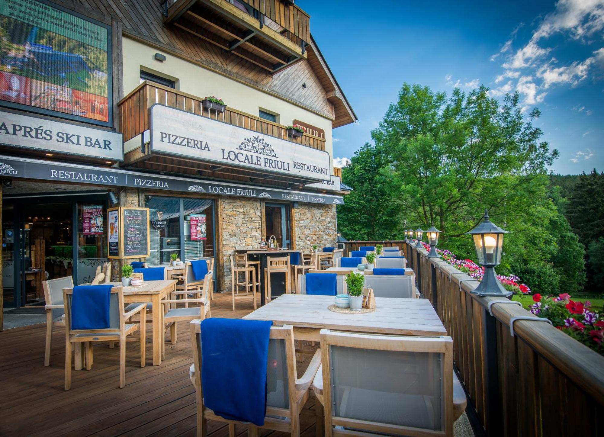 Hotel Friuli Harrachov Bagian luar foto